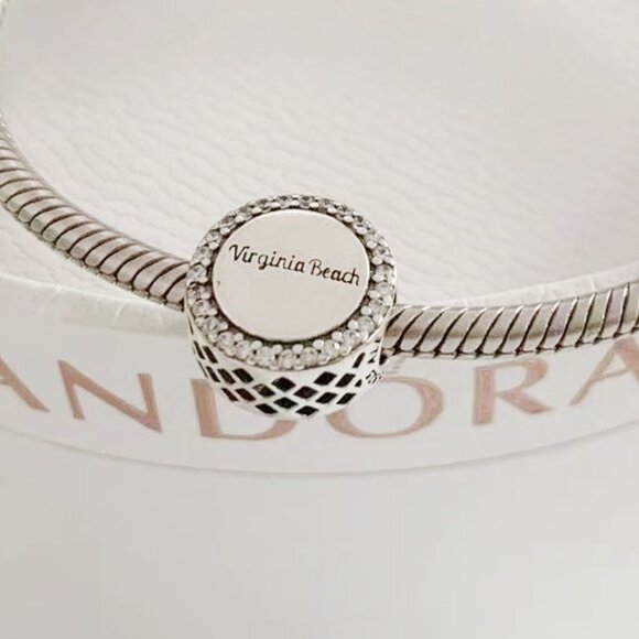 Pandora Virginia Beach Exclusive Charm Travel Bead Pendant S925 Silver with box - Picture 3 of 3